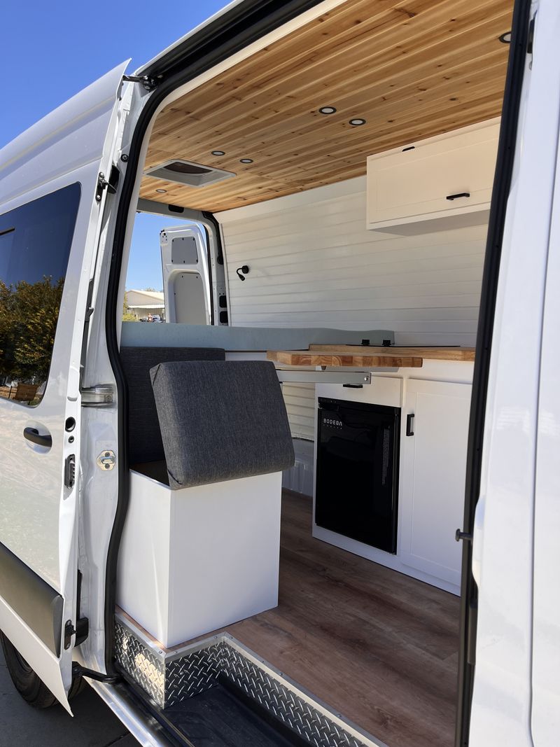 Picture 4/10 of a 2022 Mercedes Sprinter 2WD (13K Miles) // Brand New Build for sale in Los Angeles, California