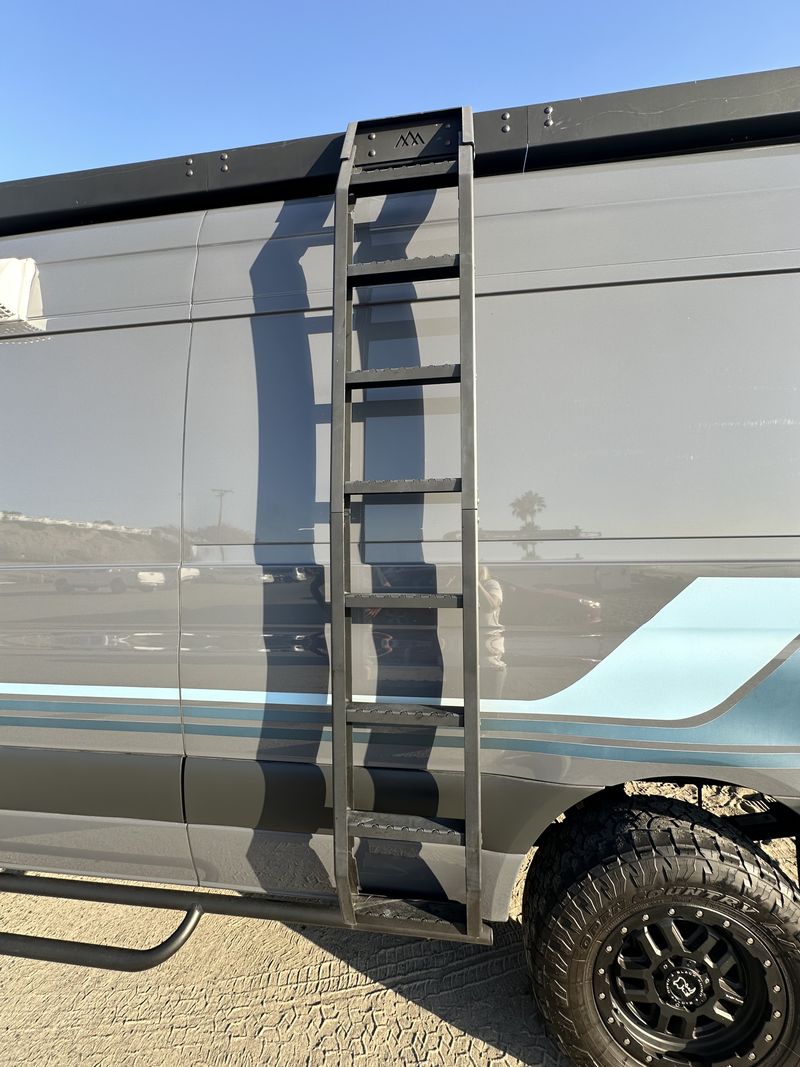 Picture 4/24 of a 2023 Sprinter 2500 AWD 170 HR for sale in Dana Point, California