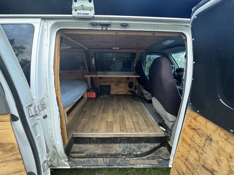 Picture 2/11 of a 2002 Ford Econoline Camper Van for sale in Lakeside, California