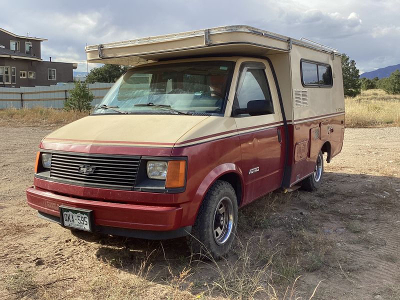 Picture 2/15 of a 1987 Tiger astro van all original in excellent condition  for sale in Crestone, Colorado