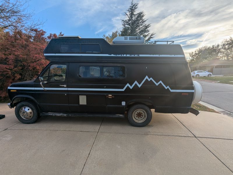 Picture 1/24 of a 1990 Ford Econoline E-250 for sale in Salt Lake City, Utah