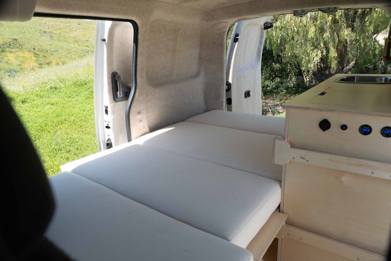 Picture 3/23 of a Nissan NV200 - 2018 - VanLab Full Conversion for sale in Topanga, California