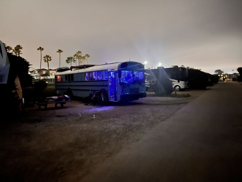 Picture 3/28 of a 1998 International Skoolie for sale in Durango, Colorado