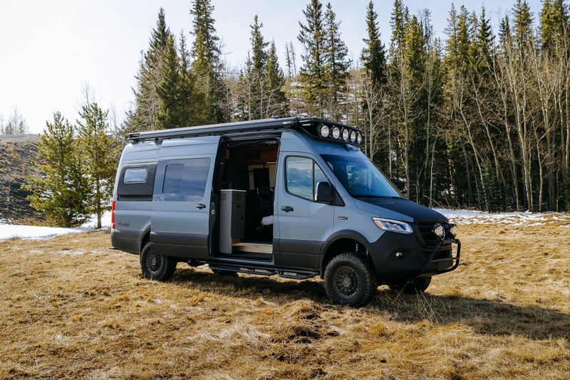 Picture 2/30 of a Yama Vans - 2021 Sprinter 170" 4x4 Winter Adventure Van for sale in Huntington Beach, California
