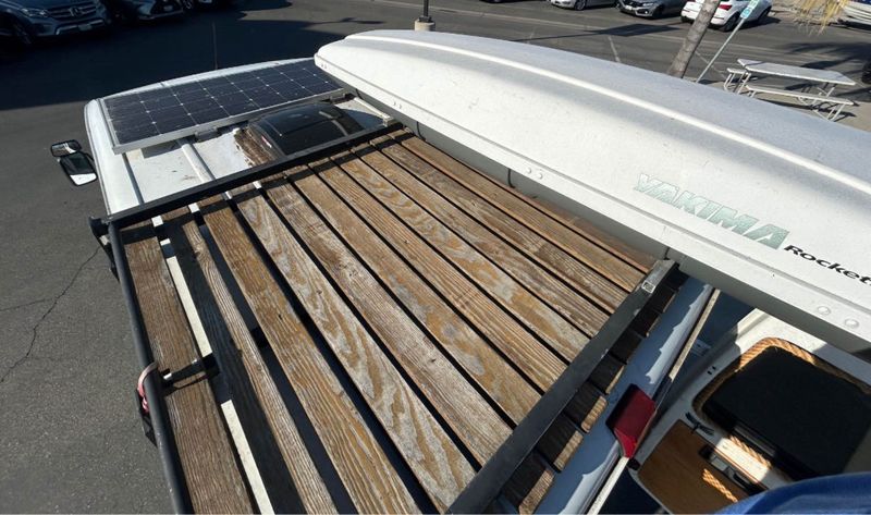 Picture 2/4 of a 2006 Dodge Sprinter for sale in Newport Beach, California