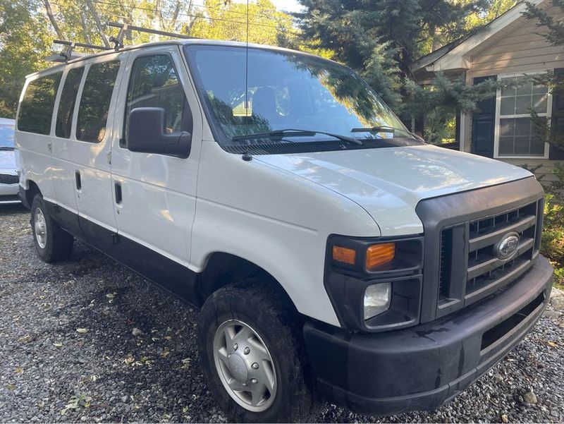 Picture 1/13 of a Campervan 2011 Ford E-350 for sale in Asheville, North Carolina