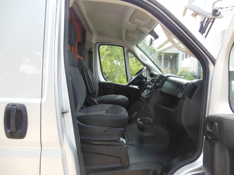 Picture 5/28 of a 2021 Ram Promaster 2500 159 WB for sale in Milwaukee, Wisconsin