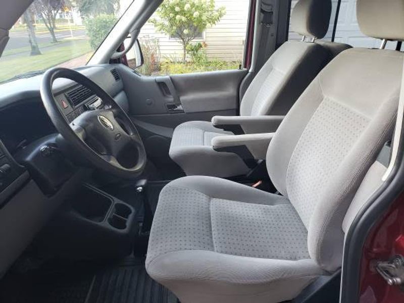 Picture 2/7 of a 2001 VW Westfalia Camper Van for sale in Portland, Oregon