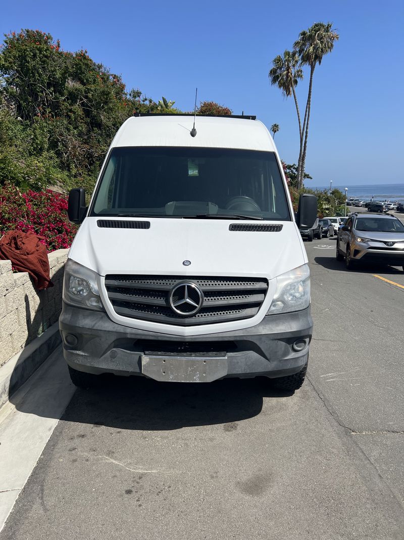 Picture 2/18 of a 2014 Mercedes Sprinter Camper Van for sale in Laguna Beach, California