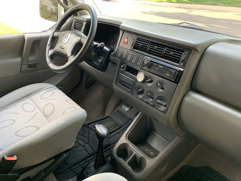 Picture 4/8 of a 2000 VW Eurovan for sale in Denver, Colorado