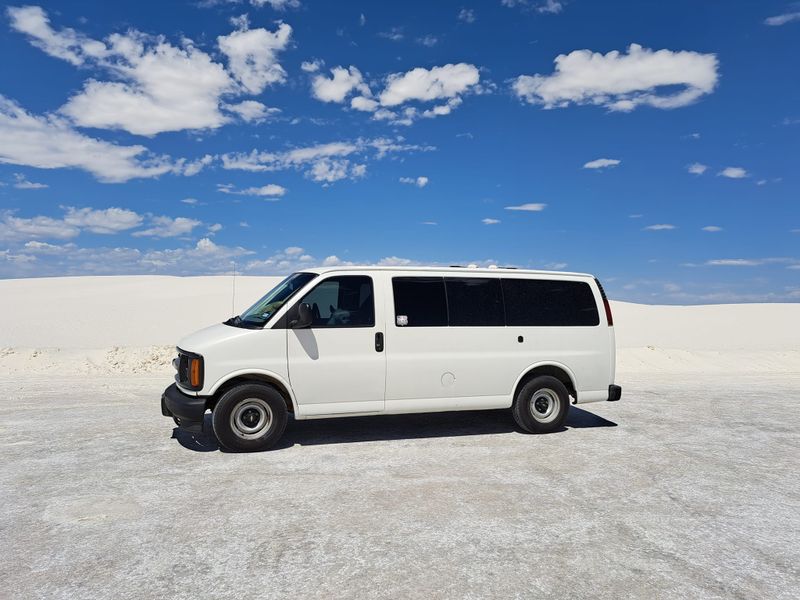 Picture 1/27 of a 2002 Chevrolet Express van 1500 for sale in Round Rock, Texas
