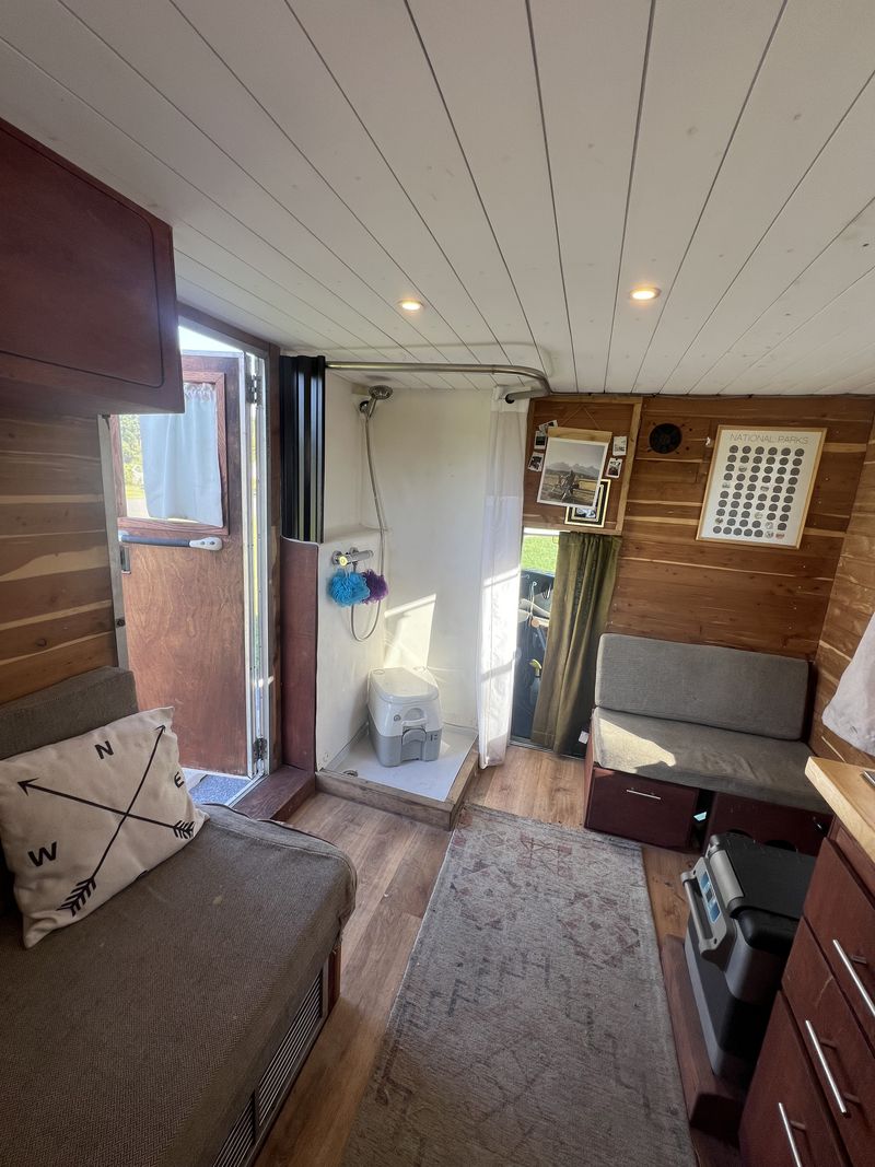 Picture 3/21 of a 1999 Ford E450 Super Duty Red Cross ERV. 7.3 Powerstroke for sale in Woodbine, Maryland