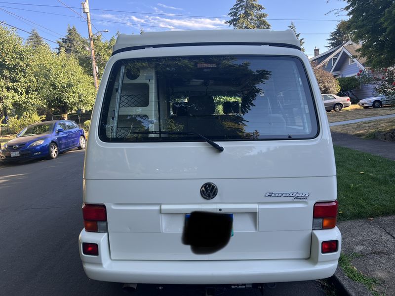 Picture 6/8 of a 2001 eurovan full camper for sale in Portland, Oregon
