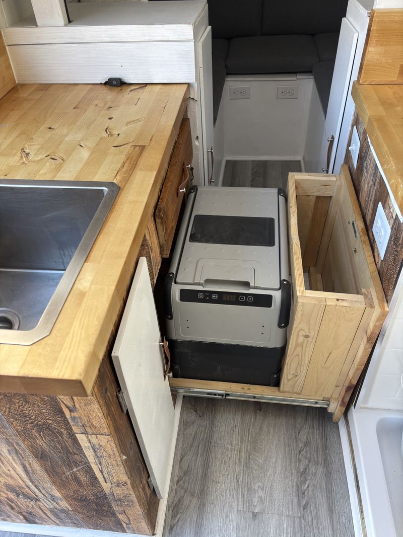 Picture 5/17 of a Adventure-Ready Camper Van – Off-Grid Capable! 🚐✨ for sale in Denver, Colorado