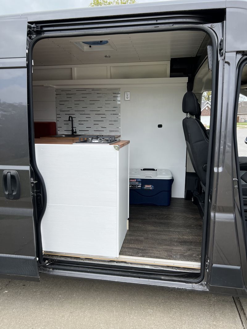 Picture 5/18 of a 2019 Ram ProMaster High Top  for sale in Springdale, Arkansas
