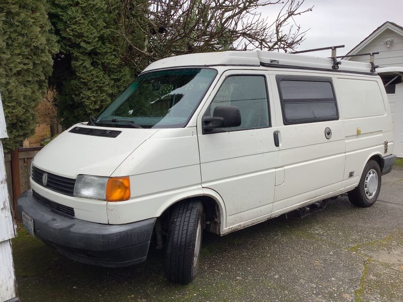 Picture 1/7 of a 1995 VW Eurovan Camper for sale in Seattle, Washington
