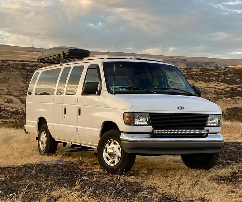 Picture 1/35 of a Off-Grid, Adventure Ready E-350XLT Club Wagon Extended Cab for sale in The Dalles, Oregon