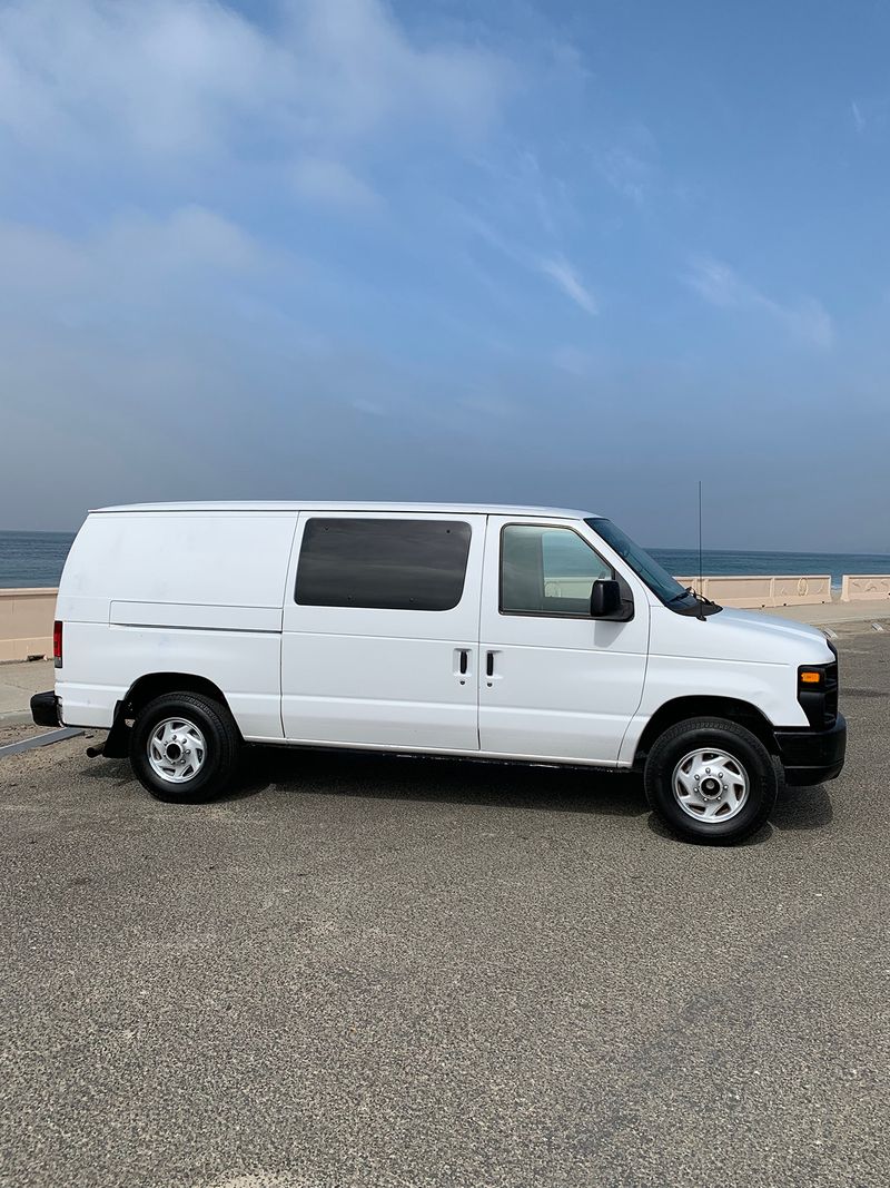 Picture 4/19 of a 2012 Ford E 150 Converted Camper Van for sale in Marina Del Rey, California