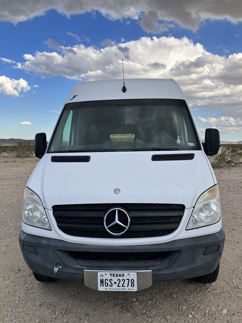 Picture 4/25 of a Fully built out 2012 sprinter 2500 (144 WB) for sale in Fort Irwin, California