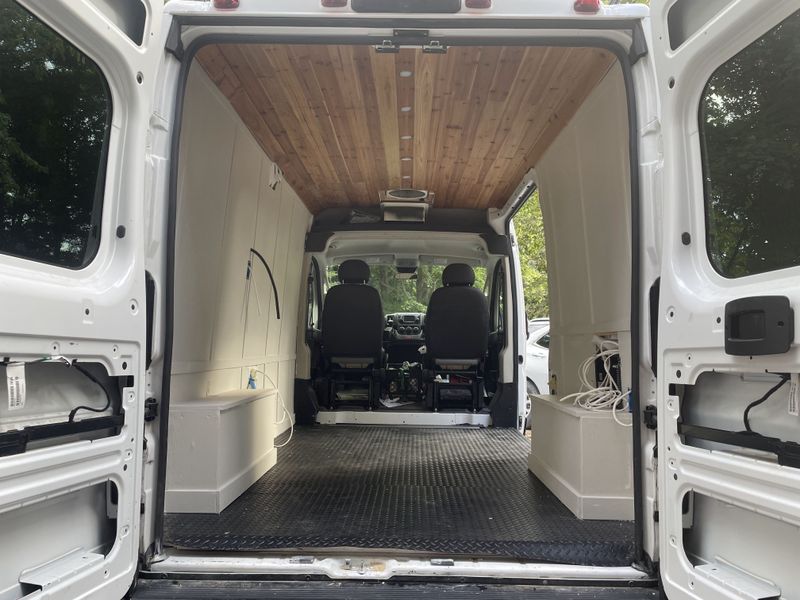 Picture 4/5 of a 2020 Dodge Promaster 136 for sale in Rushville, Ohio