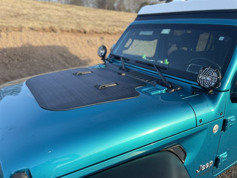 Picture 4/43 of a 2020 Jeep Wrangler JL for sale in New Haven, Connecticut