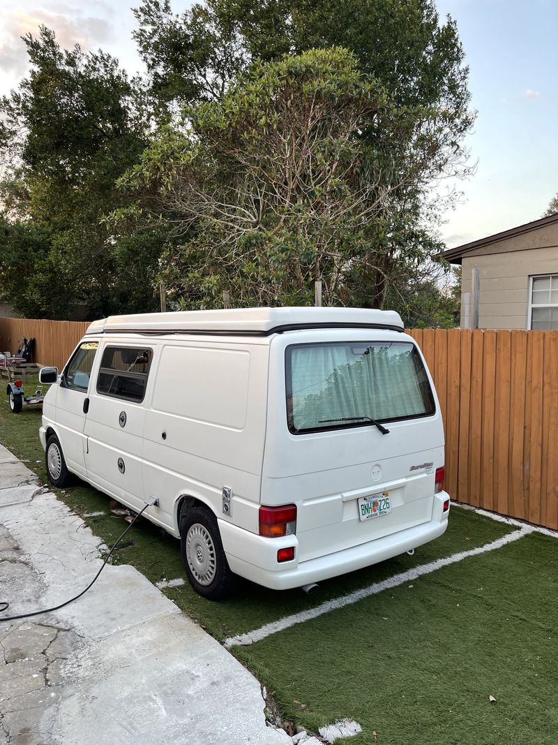 Picture 5/10 of a 1997 Volkswagen eurovan camper for sale in Orlando, Florida