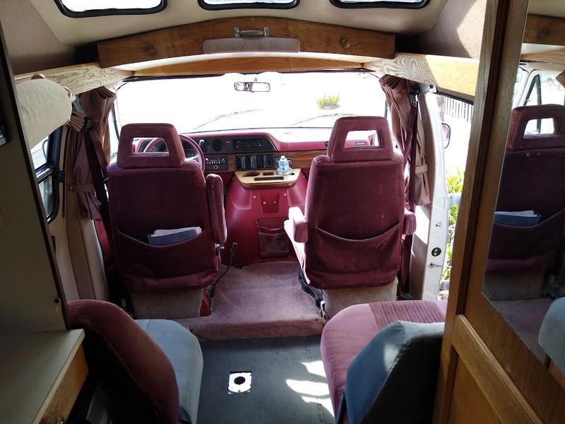 Picture 5/18 of a 1992 Dodge Roadtrek Independent 190 for sale in Oakland, California