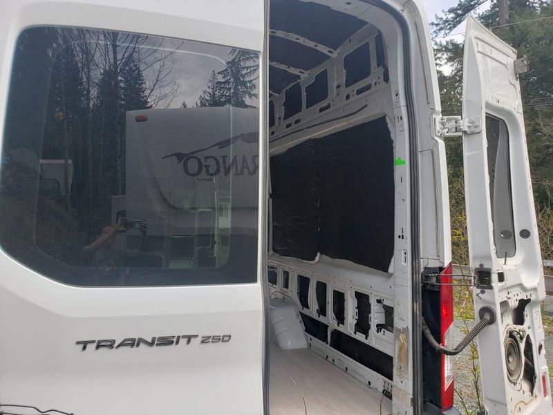 Picture 3/16 of a 2015 Ford Transit 250 for sale in La Conner, Washington