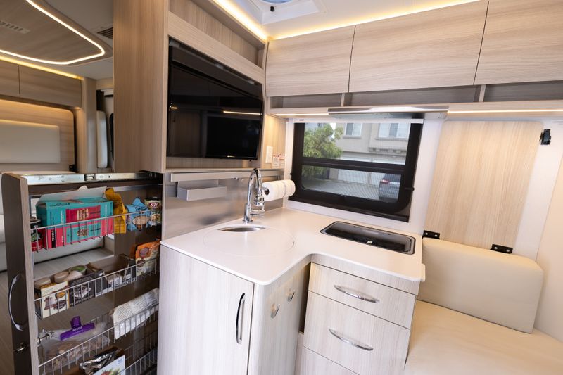 Picture 4/31 of a 2021 Leisure Travel Vans Unity RL - Rear Lounge Model for sale in Huntington Beach, California
