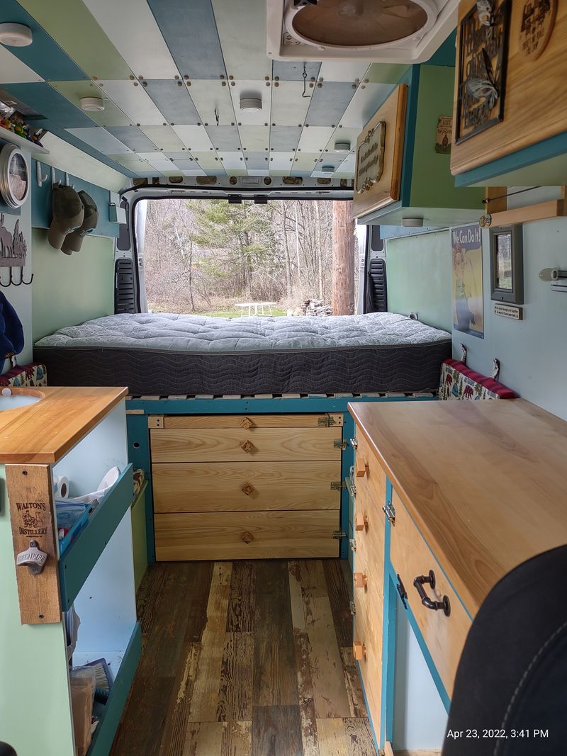 Picture 3/10 of a Self-converted Campervan for sale in South Ryegate, Vermont
