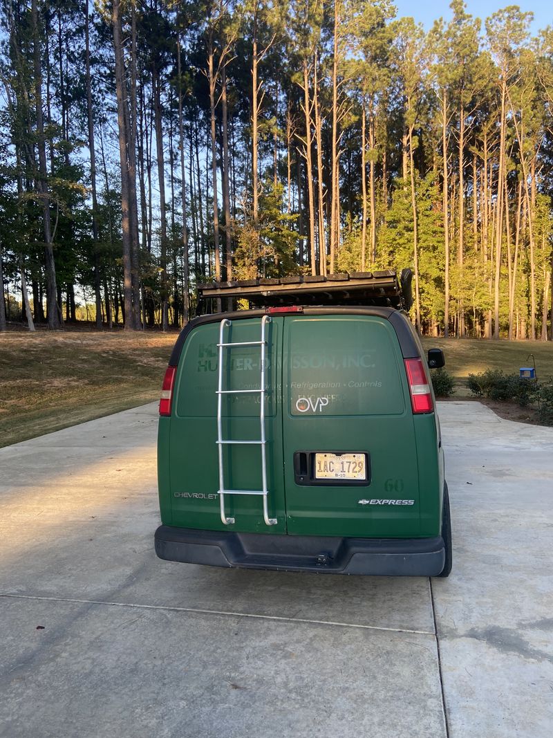 Picture 2/15 of a Adventure Van for sale in Philadelphia, Mississippi