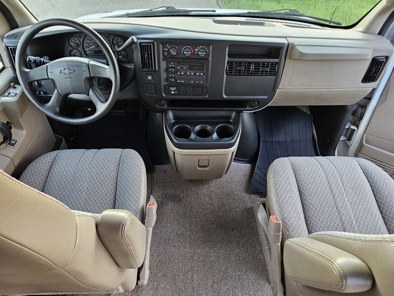 Picture 3/15 of a 2005 Chevrolet Sportsmobile for sale in Loveland, Colorado