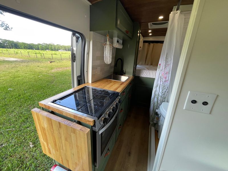 Picture 3/20 of a 2020 Ford Transit 250 Extended RWD for sale in Alachua, Florida