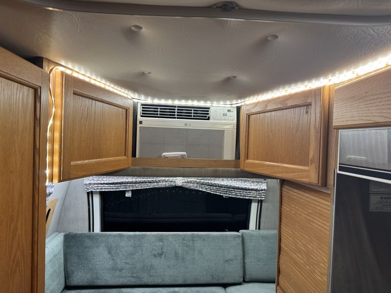 Picture 5/13 of a 1999 Dodge Roadtrek Versatile 190 for sale in New Orleans, Louisiana