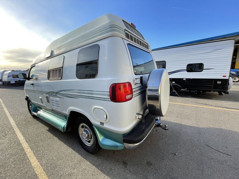 Picture 1/15 of a Custom Roadtrek for sale in Idaho Falls, Idaho