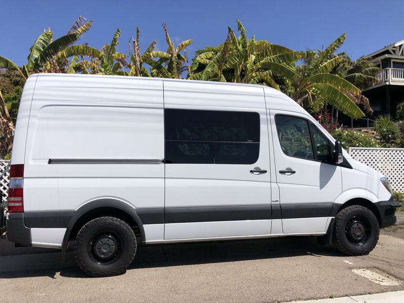 Picture 2/10 of a 2016 Mercedes Sprinter 144 for sale in Cardiff By The Sea, California