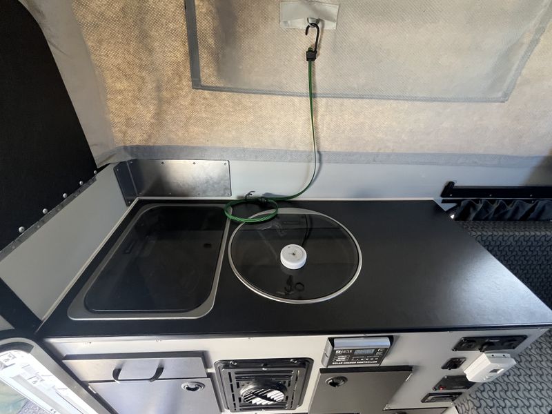 Picture 5/13 of a 4 Wheel Camper Fleet for sale in Rio Rancho, New Mexico