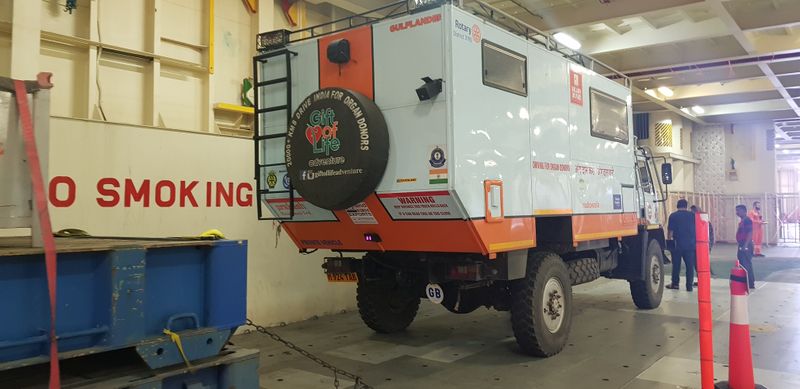 Picture 4/8 of a 1995 4x4 DAF Leyland T244 RHD Overland Truck for sale in East Brunswick, New Jersey