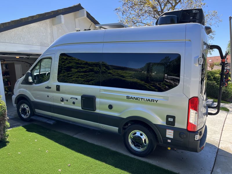 Picture 1/24 of a 2022 Thor Sanctuary 19PT AWD Ford Transit High Roof for sale in Thousand Oaks, California
