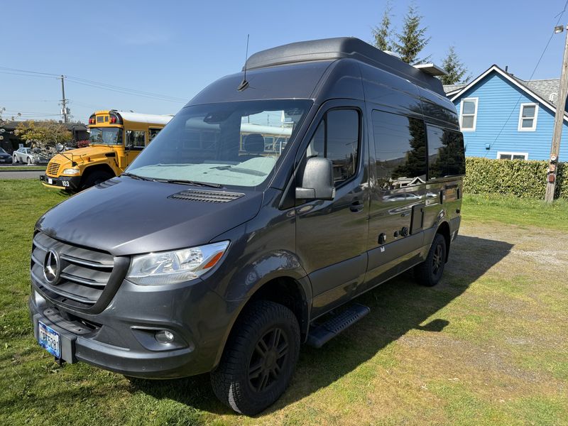 Picture 2/29 of a 2022 Mercedes Benz Sprinter 4x4 Thor Tranquility 3.0 Diesel for sale in Bellingham, Washington
