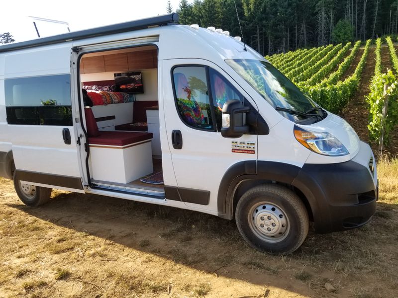 Picture 1/7 of a 2021 RAM Promaster 2500 for sale in Bothell, Washington