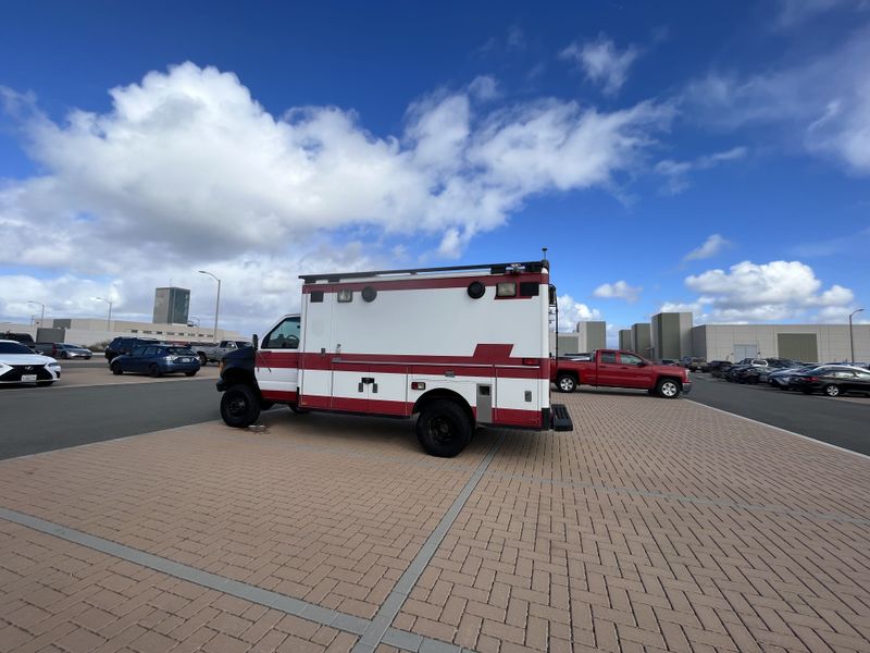 Picture 5/29 of a 2002 FORD E450 4X4 7.3L DIESEL for sale in San Diego, California