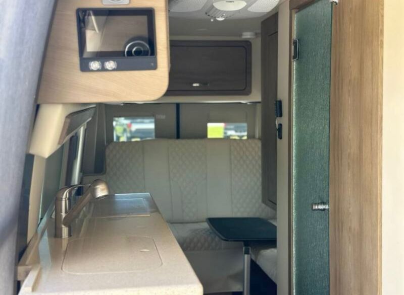 Picture 4/19 of a Mercedes-Benz American coach for sale in Kernersville, North Carolina