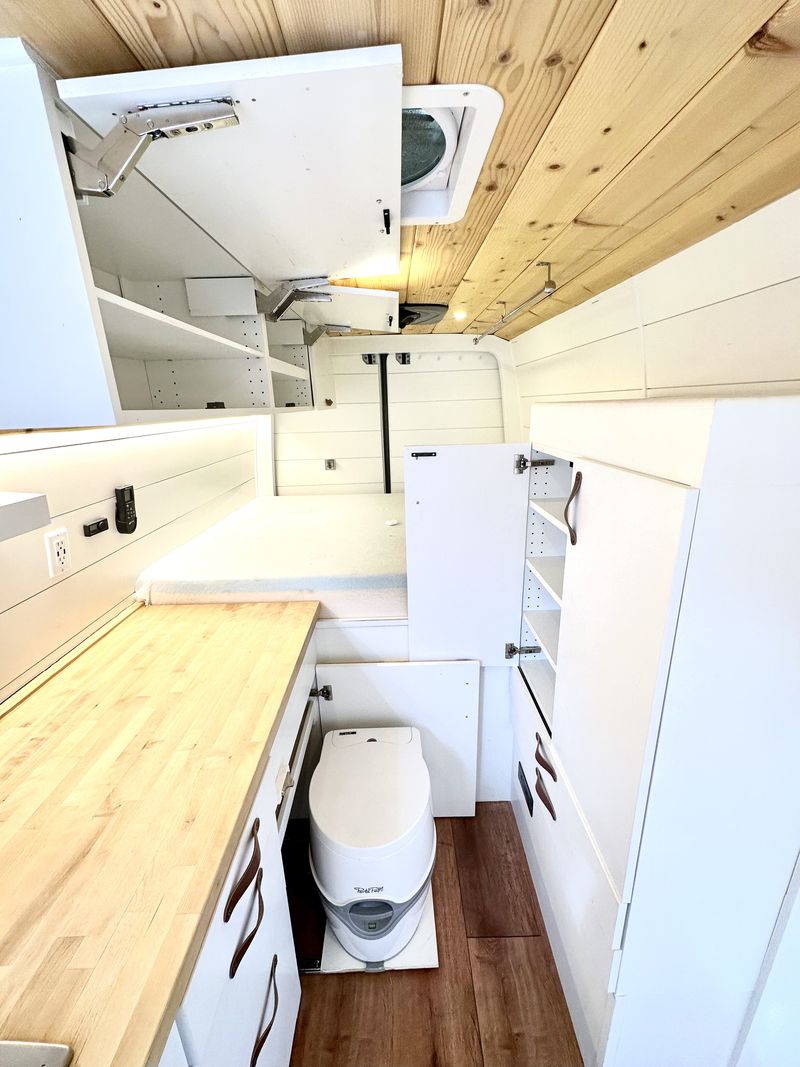 Picture 4/38 of a Adventure Awaits: Fully Equipped 2014 Off-Grid Campervan! for sale in Phoenix, Arizona