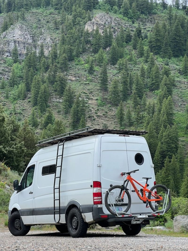 Picture 2/21 of a 2014 Sprinter 144 RWD for sale in Hood River, Oregon