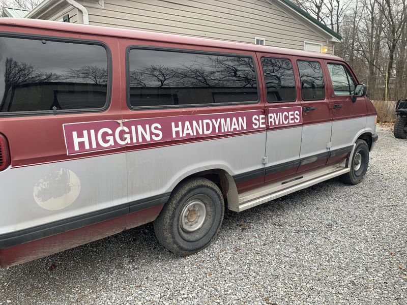 Picture 2/15 of a 1996 Dodge Ram Wagon B3500 Van  for sale in Galatia, Illinois