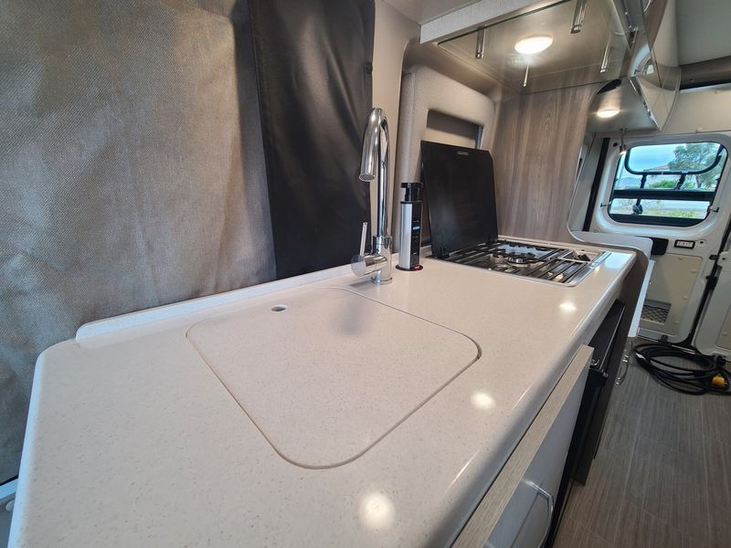 Picture 5/27 of a 2022 THOR MOTOR COACH TELLARO 20A - RV CAMPERVAN for sale in Las Vegas, Nevada