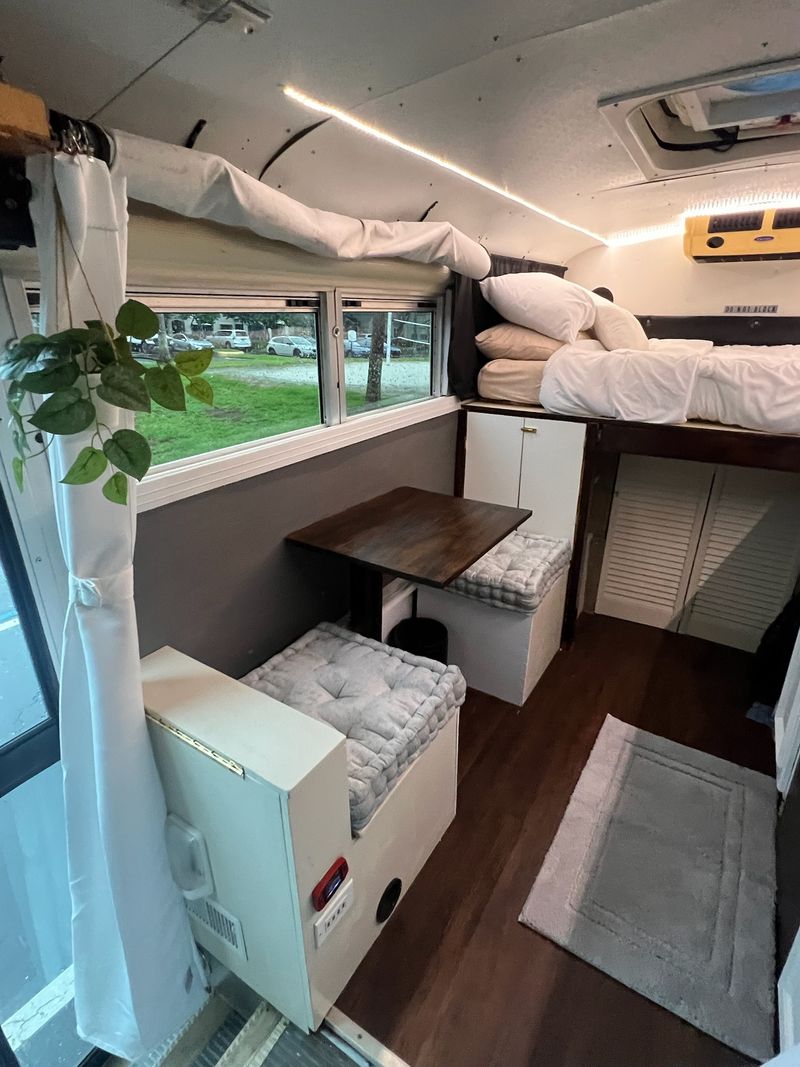 Picture 4/18 of a 2006 Chevy Express 3500 Micro Bluebird Bus for sale in Wellington, Florida
