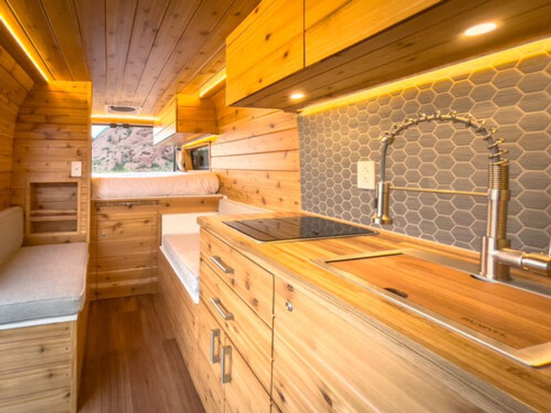 Picture 4/23 of a 2021 Ram ProMaster 2500 Camper Van for sale in Portland, Oregon