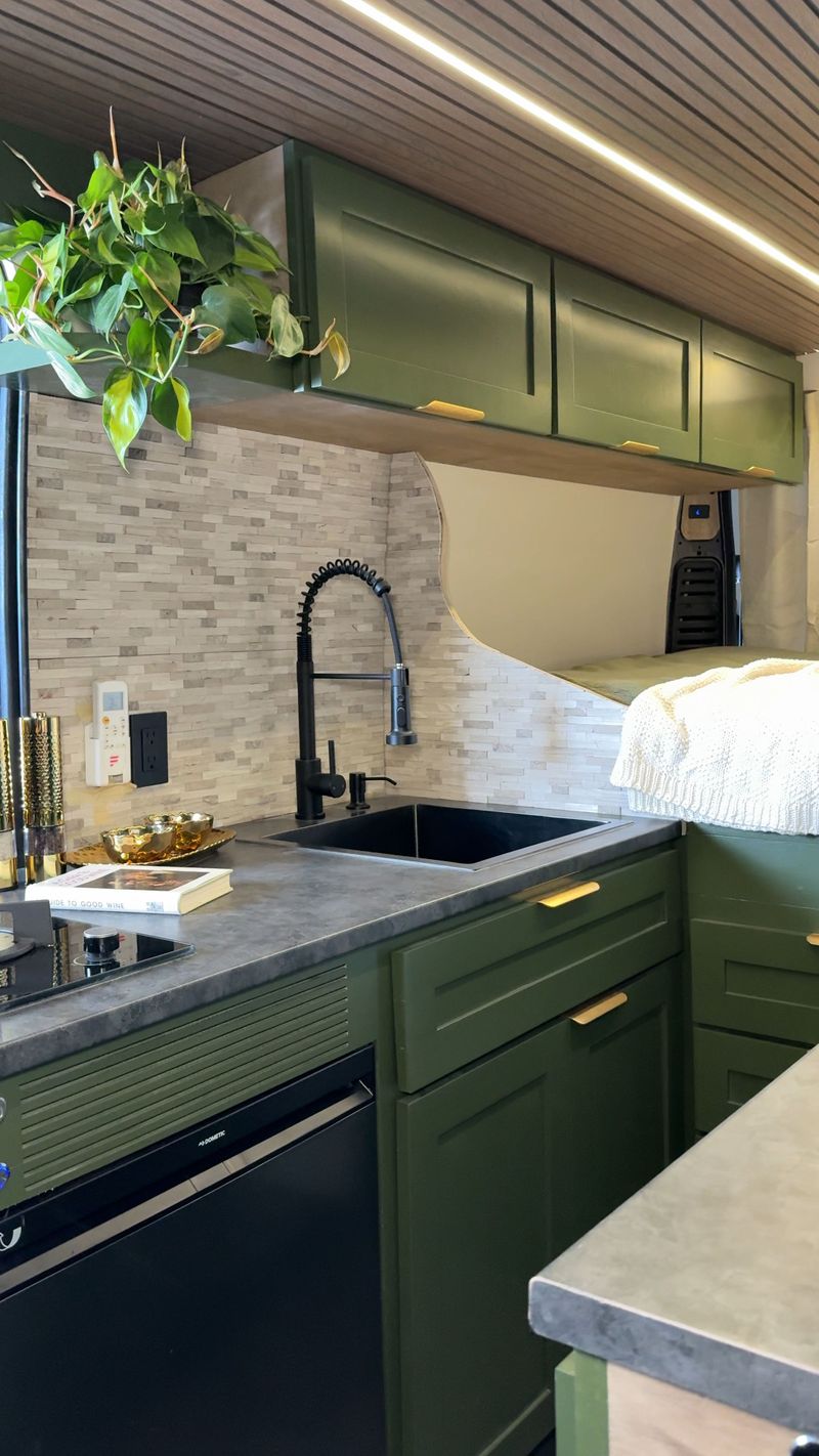 Picture 5/8 of a 2019 Ram Promaster for sale in American Falls, Idaho